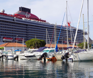 Escale croisière en rade de Toulon