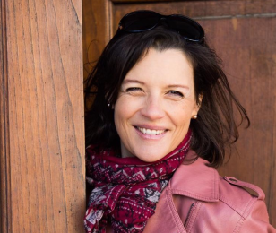 Sonia Ferchaud Beyond the wine 